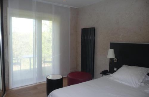 Campigny Hotel | Le Petit Coq aux Champs - Teritoria