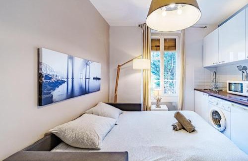 8th Arrondissement Apartment | Le petit Delore - Studio 2 personnes - Lyon 8