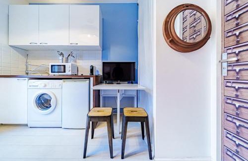 8th Arrondissement Apartment | Le petit Delore - Studio 2 personnes - Lyon 8