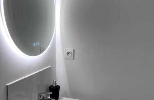 Valreas Apartment | Le petit Mistral