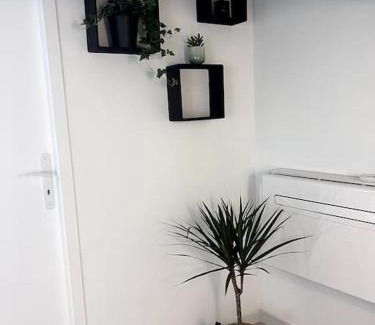 Valreas Apartment | Le petit Mistral