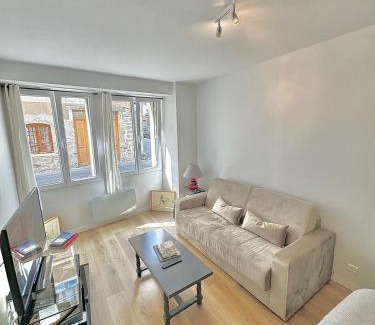 Marvejols Apartment | le Petit Pénitent Quartier Doré
