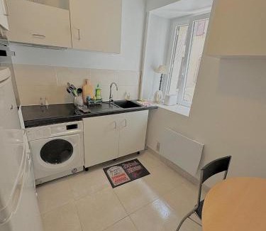 Marvejols Apartment | le Petit Pénitent Quartier Doré