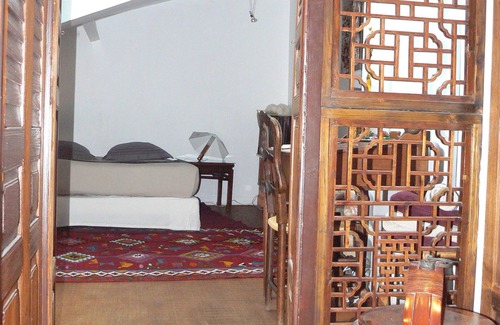 Clermont Ferrand City Centre House | LE PETIT SIAM - Bed and breakfast 1/2 pers with private bathroom - Center Clermont-F