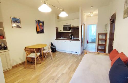 Saint-Mamet Apartment | Le petit Vénasque, T2, jardin, parking, 4 personnes