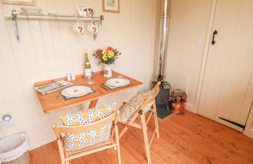 Clows Top House | Le Petite Pound House