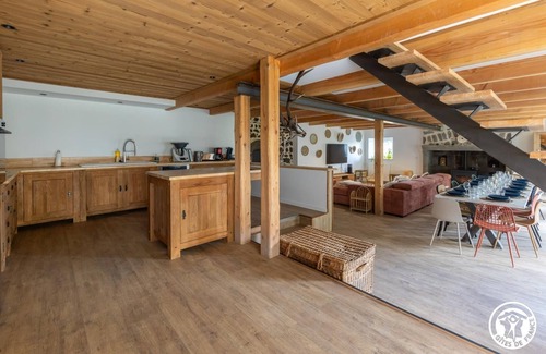 Saint-Victor-la-Riviere House | Le phénix - SAINT VICTOR LA RIVIERE