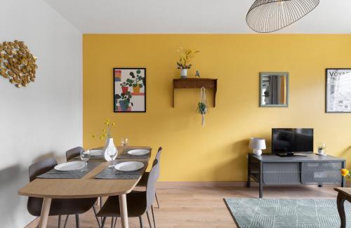 Madeleine-Champ de Mars Apartment | Le Phenix by Cocoonr
