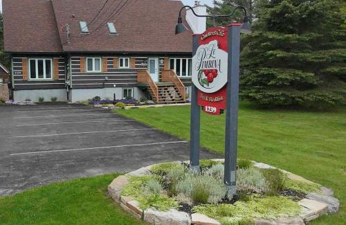 Mont-Tremblant Bed & Breakfast | Le Pimbina
