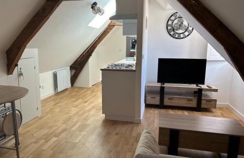 Chateau-Gontier Apartment | Le Pomerol apartment