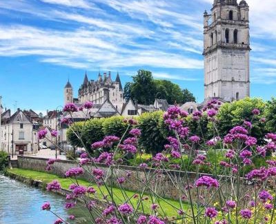 Loches Bed & Breakfast | LE PRESBYTÈRE DE LA CITE ROYALE DE LOCHES