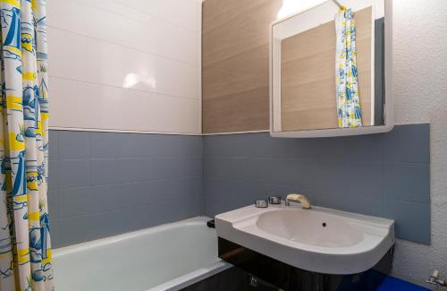Saint-Nic Apartment | Le Ptit Loup de Mer - Appt proche plage terrasse