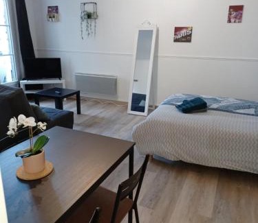 Centre Ville Apartment | Le quadrapin, studio 4 personnes centre ville Compiègne