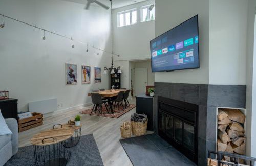 Mont-Tremblant Apartment | Le Rétro Chic à Mont-Tremblant