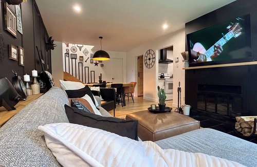 Mont-Tremblant Apartment | Le Rétro Shack à Mont-tremblant