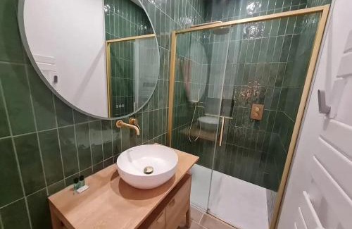 Tarbes Apartment | Le Raffiné LOUSTAL-OC TARBES PYRÉNÉES