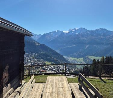 Saint-Pierre-de-Clages Ski Chalet | Le Raidillon Verbier