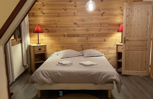 Bagneres-de-Bigorre Bed & Breakfast | Le Refuge de L'isard