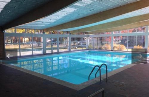 Saint-Laurent-en-Grandvaux Ski Chalet | le refuge des Marmottes