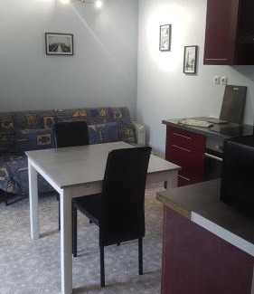 Epinal Apartment | Le refuge - F1 - rez-de-chaussée