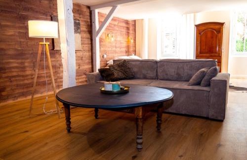 Lezat-sur-Leze House | Le RELAIS DE LEZAT