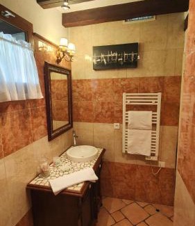 La Chaussee-Saint-Victor Bed & Breakfast | Le Relais de la Tour