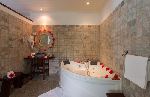 Grand Anse Hotel | Le Relax Beach Resort - Praslin