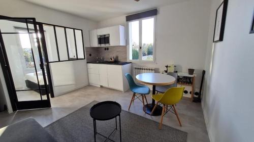 Barbizon Apartment | Le repaire de Barbizon