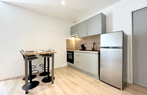 Mont-de-Marsan Apartment | Le Repaire du Cow-boy - Spacieux - Central - Cosy