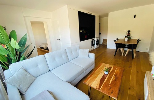 Richard Vitton - Chambovet Apartment | Le Repos Montchatois