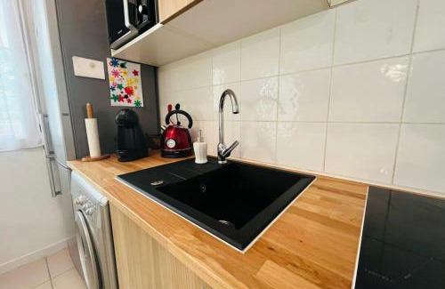 Narbonne Apartment | Le Rimini Terrasse Wifi Parking privé