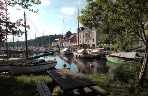 Ferel Apartment | Le Roche B