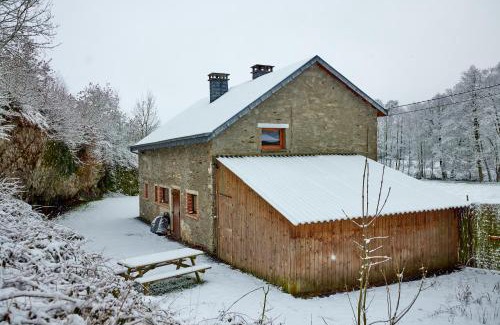 Nadrin House | Le Rocher Du Lac