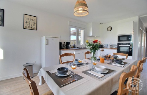 Trelivan House | Le Rocher - Trelivan