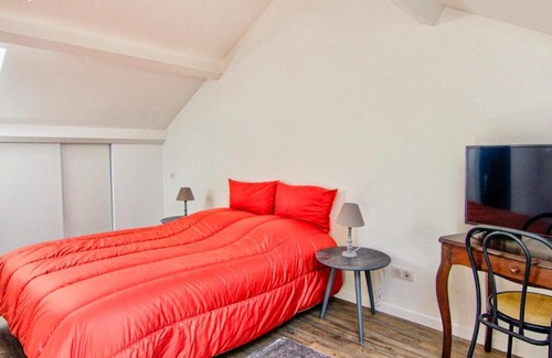 Saint-Julien-Chapteuil Apartment | Le Rock