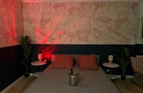 Noyal-Pontivy Apartment | Le Rom'Antik