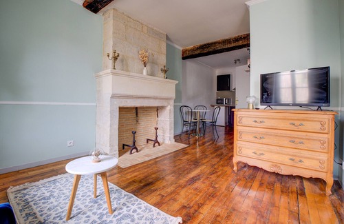 Perigueux Apartment | Le Romantique, Histoire et Charme en Plein Centre Historique
