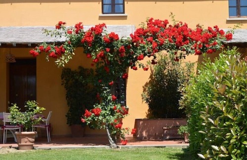 Montespertoli Apartment | Le Rose Apartment in Tuscany