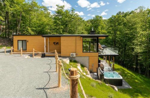 Argenteuil Regional County Municipality Ski Chalet | Le RuissO - Spa et Confort