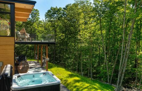 Argenteuil Regional County Municipality Ski Chalet | Le RuissO - Spa et Confort