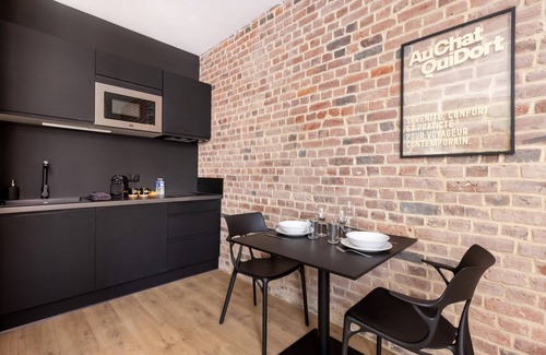 Old Lille Apartment | Le Sacré-Coeur, best-in-class studio