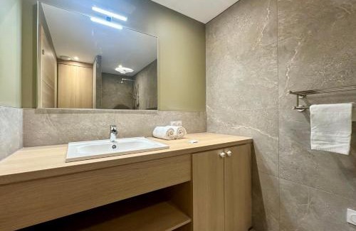 Mont-de-Marsan Apartment | Le Safari - Neuf - Parking Privé - Calme - Wifi - Clim