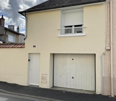 Chateauroux Apartment | Le Saint Christophe