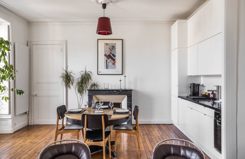 Richebourg - Saint-Clement Apartment | LE SAINT-CLEMENT - Quartier Historique- Spacieux 2 chambres rue du Marechal Joffre