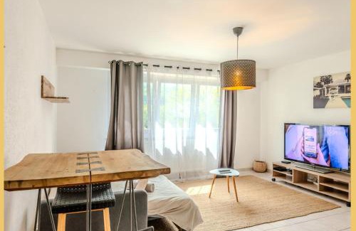 Etrembieres Apartment | Le Salève I Studio I Etrembières