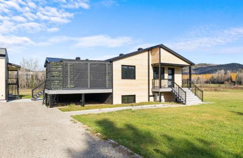Riviere-a-Pierre Ski Chalet | Le Shack à Momo