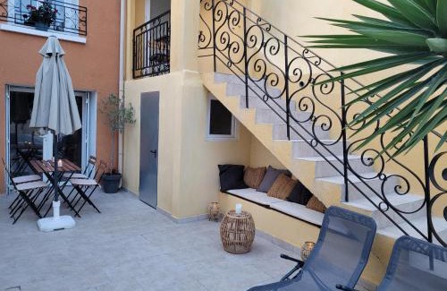 Bessan House | Le Soleya - Centre village - Piscine - 2 pers