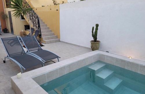 Bessan House | Le Soleya - Centre village - Piscine - 2 pers