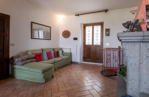 Castel del Piano House | Le Stanze della Terrazza sul Borgo