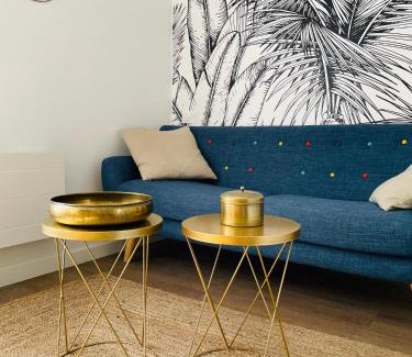 Bruz Apartment | Le studio d'Angèle : Angie